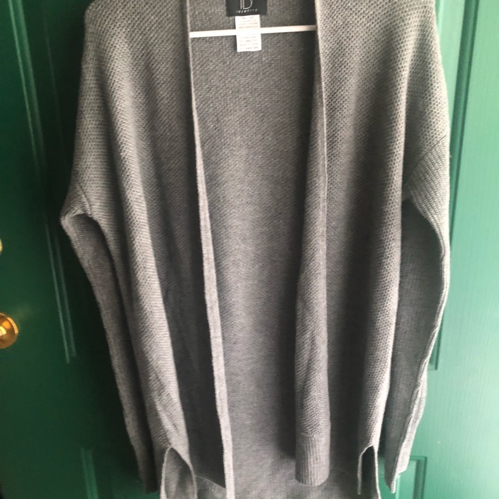 Grey cardigan